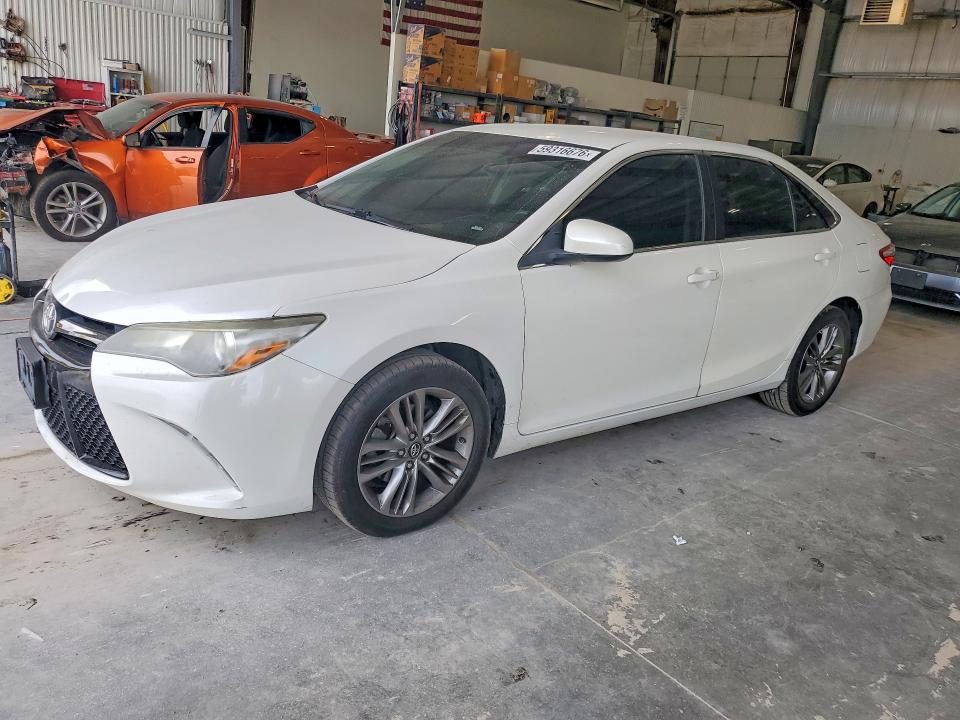 59316676 :رقم المزاد ، 4T1BF1FK8GU216747 vin ، 2016 Toyota Camry مزاد بيع