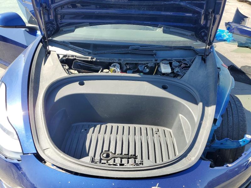 Продаж на аукціоні авто 2023 Tesla 3, vin: 5YJ3E1EA0PF575510, номер лоту: 56831936
