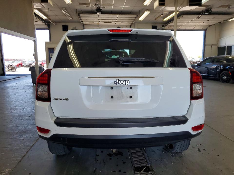 2014 Jeep Compass მანქანა იყიდება აუქციონზე, vin: 1C4NJDBBXED753625, აუქციონის ნომერი: 56242936