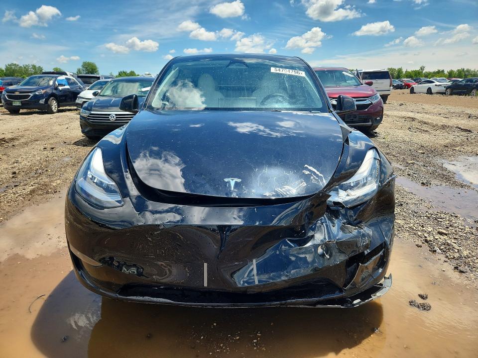 54704796 :رقم المزاد ، 7SAYGDEE5PA141734 vin ، 2023 Tesla Model Y مزاد بيع
