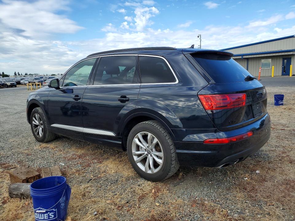 58907716 :رقم المزاد ، WA1LHAF70JD000343 vin ، 2018 Audi Q7 مزاد بيع
