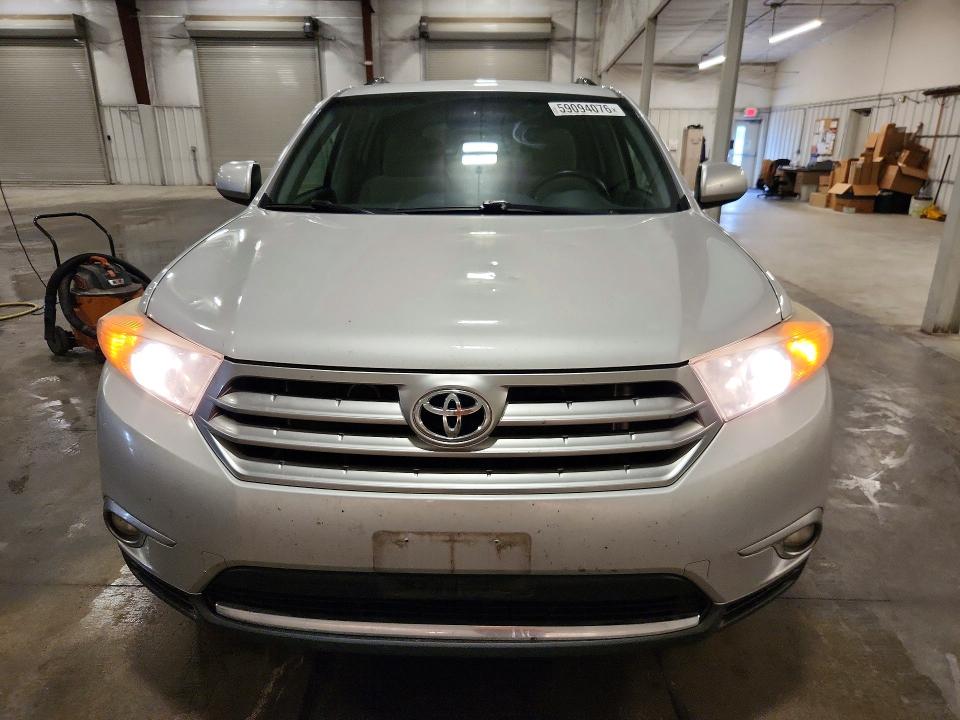 Продажа на аукционе авто 2012 Toyota Highlander, vin: 5TDBK3EH2CS123531, номер лота: 59094076