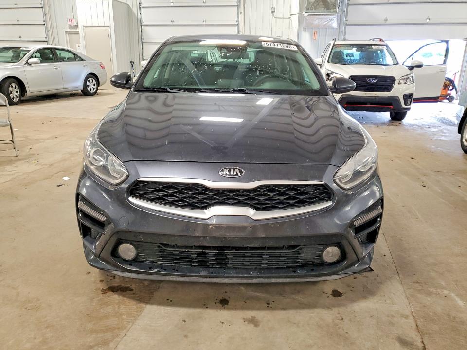 2020 Kia Forte მანქანა იყიდება აუქციონზე, vin: 3KPF24AD1LE238657, აუქციონის ნომერი: 57411606