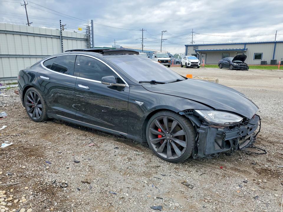 Продажа на аукционе авто 2014 Tesla Model S, vin: 5YJSA1H20EFP66661, номер лота: 57503916