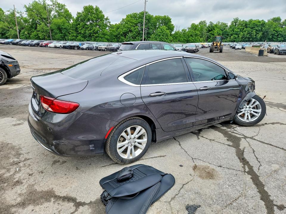 58481826 :رقم المزاد ، 1C3CCCAB4FN536021 vin ، 2015 Chrysler 200 مزاد بيع