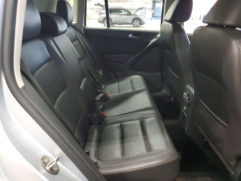 2017 Volkswagen Tiguan მანქანა იყიდება აუქციონზე, vin: WVGBV7AX2HK013102, აუქციონის ნომერი: 56166956
