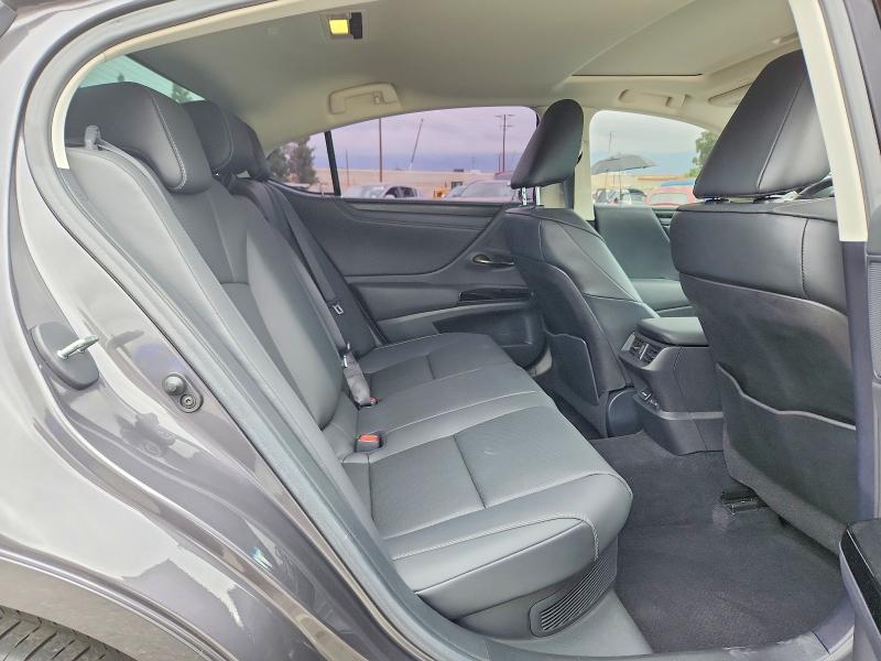 2023 Lexus Es 300h მანქანა იყიდება აუქციონზე, vin: 58ADA1C18PU029407, აუქციონის ნომერი: 59193366