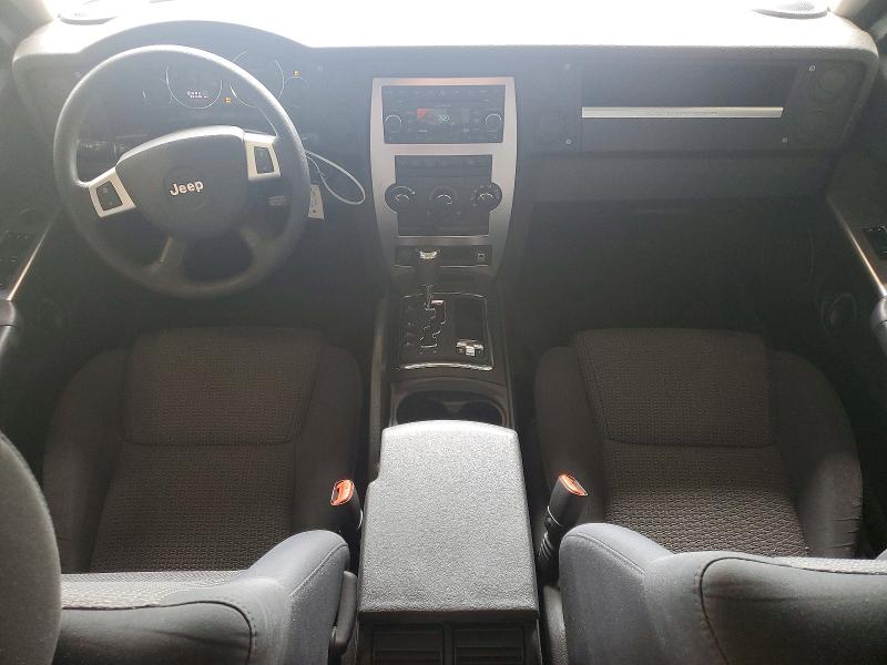57010016 :رقم المزاد ، 1J8HG48NX8C159200 vin ، 2008 Jeep Commander مزاد بيع
