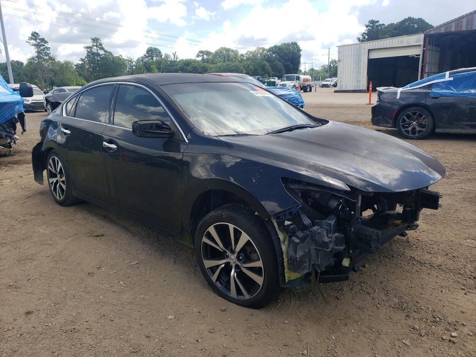 Продажа на аукционе авто 2017 Nissan Altima, vin: 1N4AL3AP2HC158137, номер лота: 57436486