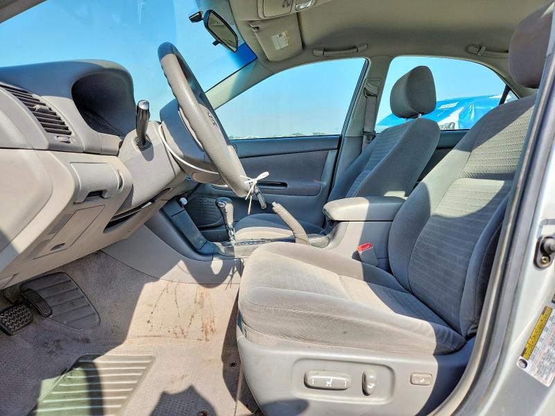 55362066 :رقم المزاد ، 4T1BE32K65U028357 vin ، 2005 Toyota Camry مزاد بيع