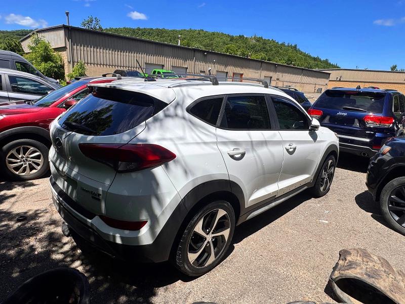 85769395 :رقم المزاد ، KM8J3CA27HU466795 vin ، 2017 Hyundai Tucson مزاد بيع