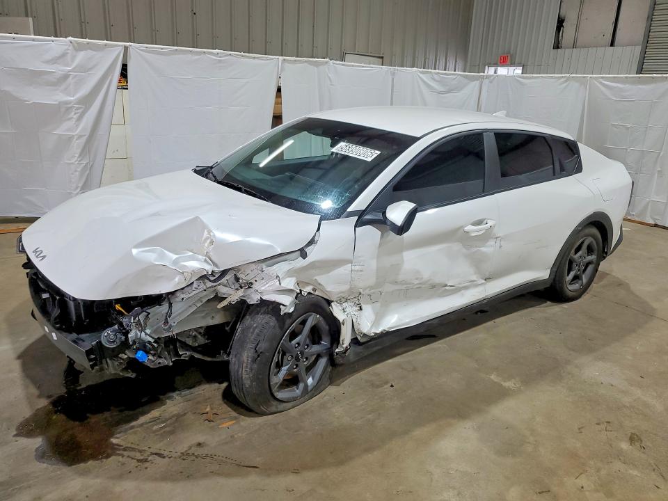 Продажа на аукционе авто 2025 Kia K4, vin: 3KPFT4DE1SE176158, номер лота: 56990806