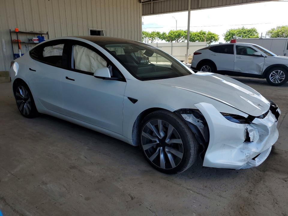 Продаж на аукціоні авто 2025 Tesla Model 3, vin: 5YJ3E1EA1SF015472, номер лоту: 41633996