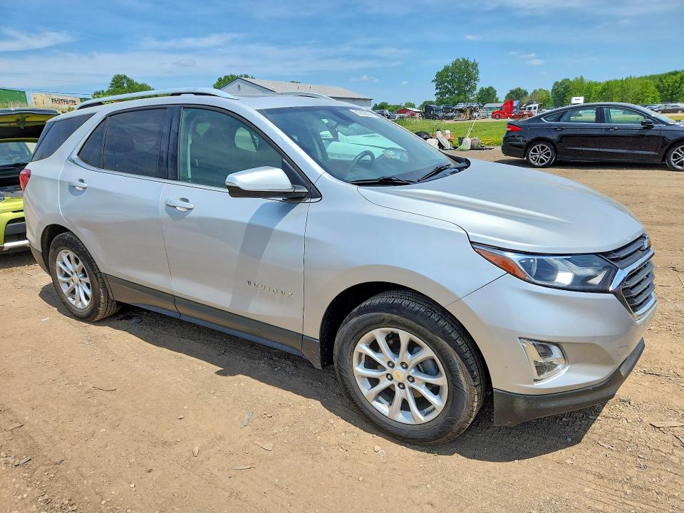 2018 Chevrolet Equinox მანქანა იყიდება აუქციონზე, vin: 2GNAXSEV4J6240006, აუქციონის ნომერი: 55829666