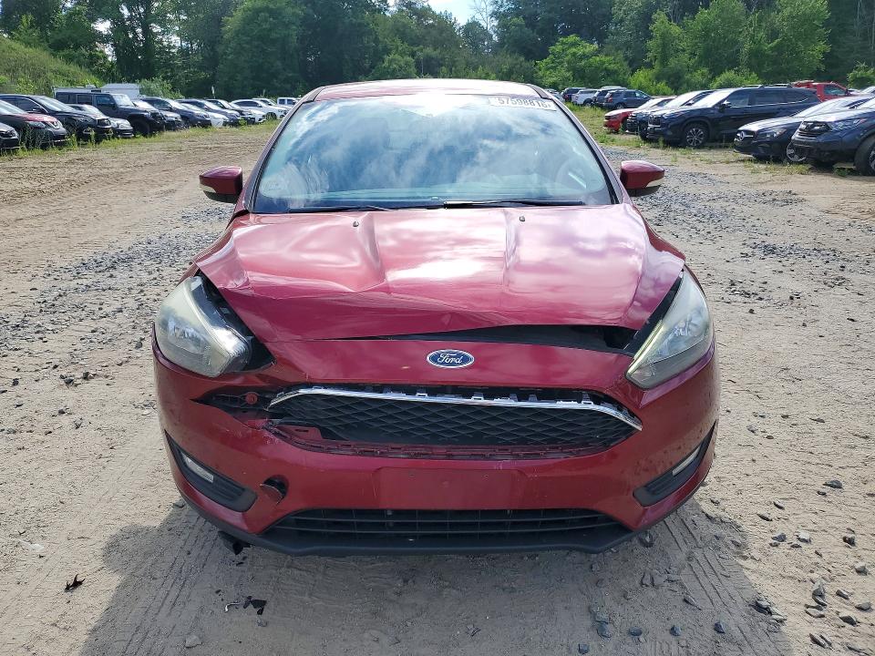 57598816 :رقم المزاد ، 1FADP3K27FL352969 vin ، 2015 Ford Focus مزاد بيع