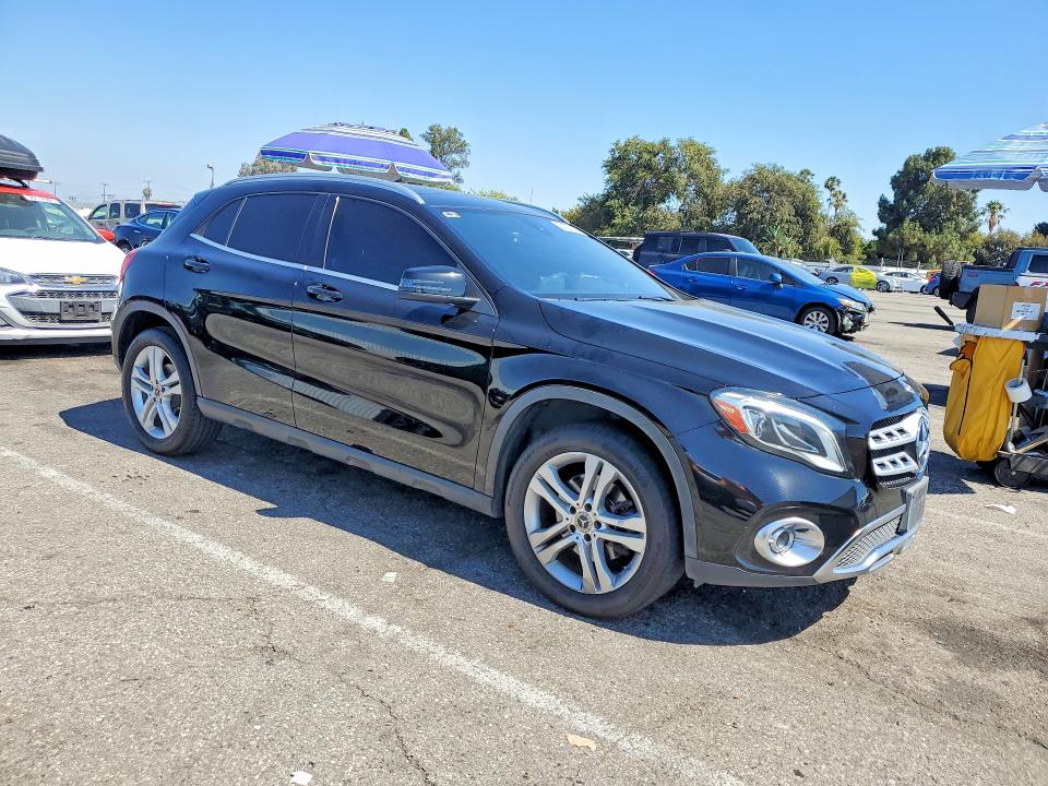 2018 Mercedes-benz Gla მანქანა იყიდება აუქციონზე, vin: WDCTG4EB6JJ489388, აუქციონის ნომერი: 58934276