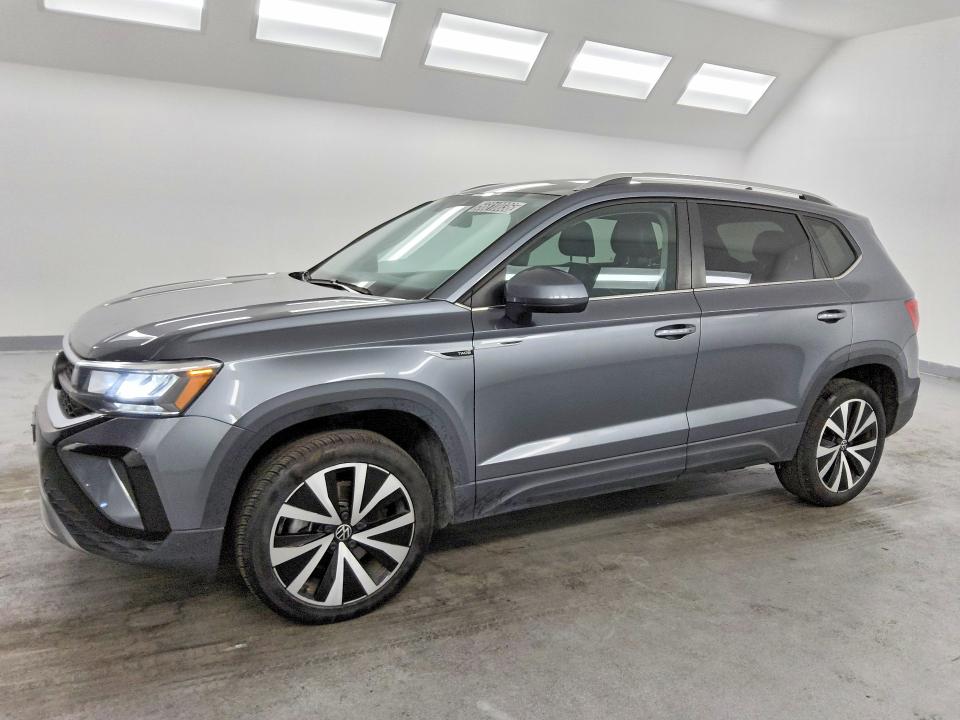 2024 Volkswagen Taos მანქანა იყიდება აუქციონზე, vin: 3VVSX7B27RM051003, აუქციონის ნომერი: 56810036