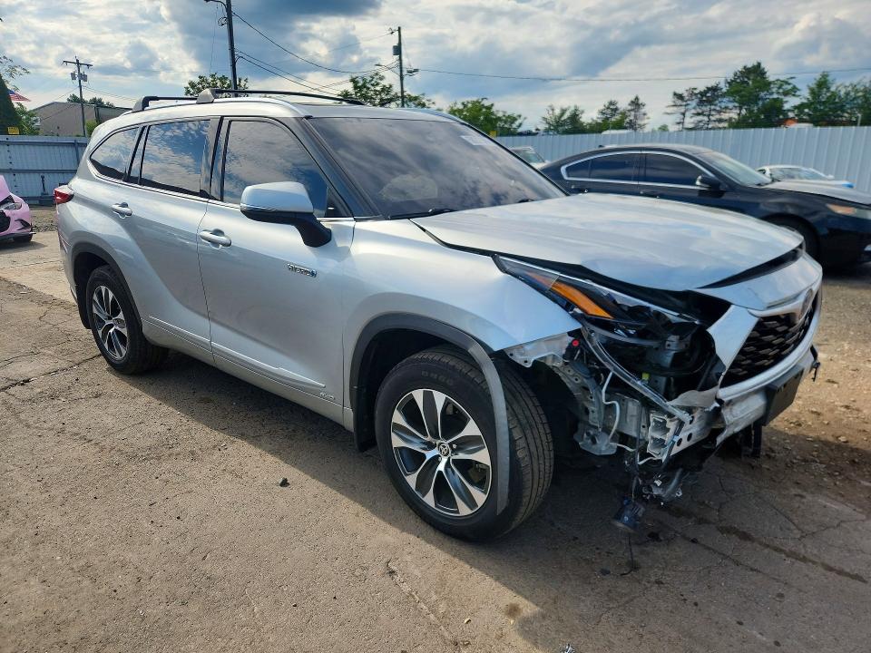 Продаж на аукціоні авто 2021 Toyota Highlander, vin: 5TDGBRCH0MS519079, номер лоту: 58267506