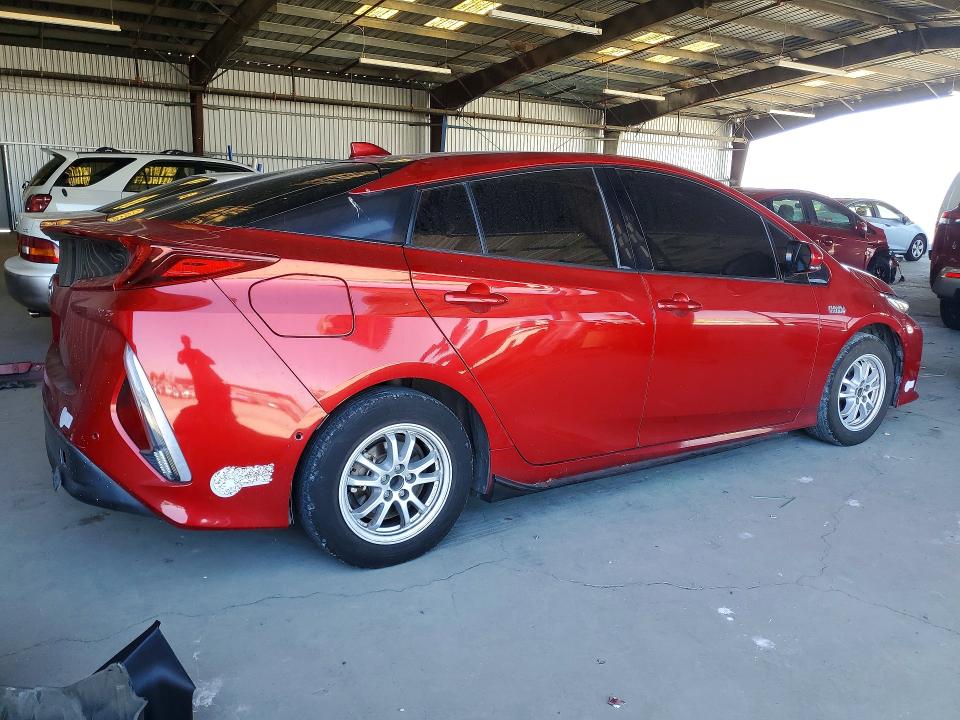 2017 Toyota Prius Prime მანქანა იყიდება აუქციონზე, vin: JTDKARFP4H3001290, აუქციონის ნომერი: 56320826