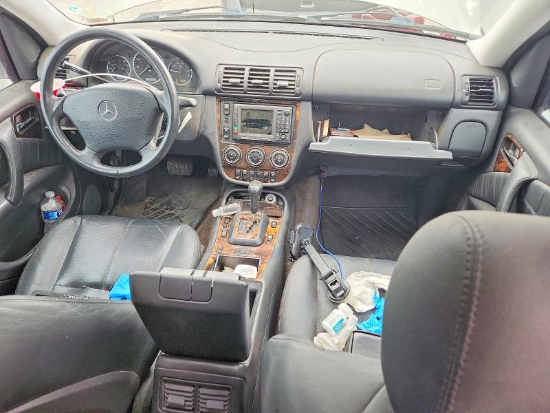 2005 Mercedes-benz Ml მანქანა იყიდება აუქციონზე, vin: 4JGAB57E35A531686, აუქციონის ნომერი: 58789826
