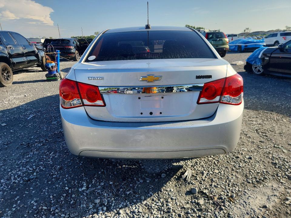 2015 Chevrolet Cruze მანქანა იყიდება აუქციონზე, vin: 1G1PA5SH0F7192184, აუქციონის ნომერი: 58894706