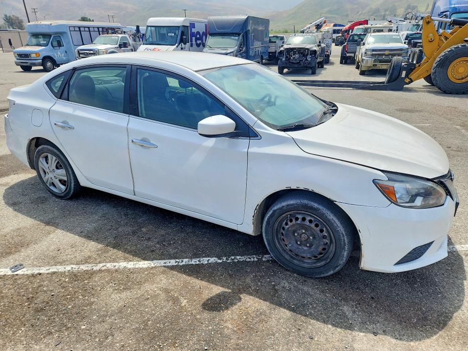 Продаж на аукціоні авто 2016 Nissan Sentra, vin: 3N1AB7AP0GY281366, номер лоту: 56150016