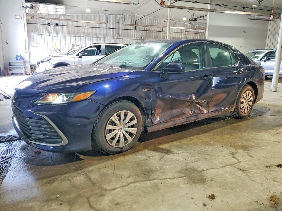 2021 Toyota Camry მანქანა იყიდება აუქციონზე, vin: 4T1C31AK7MU030777, აუქციონის ნომერი: 56157846