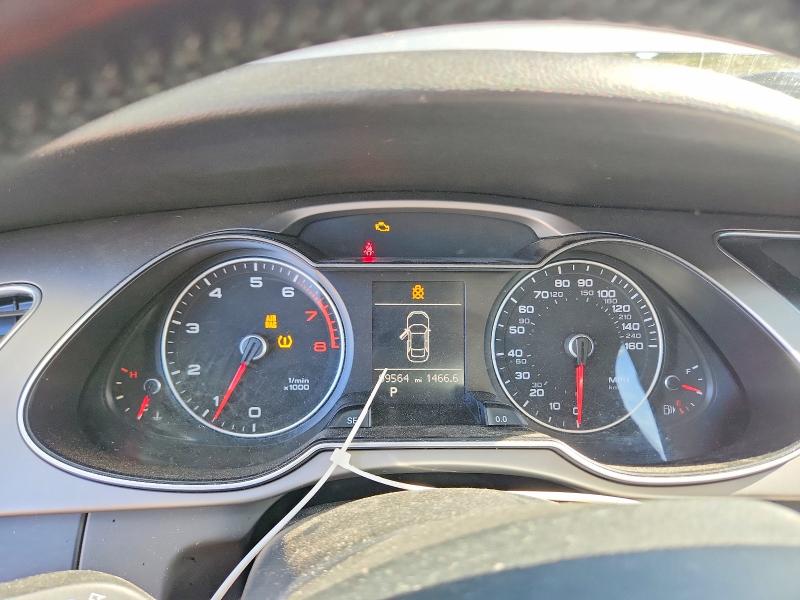 57065346 :رقم المزاد ، WAUBFAFLXFN018898 vin ، 2015 Audi A4 مزاد بيع