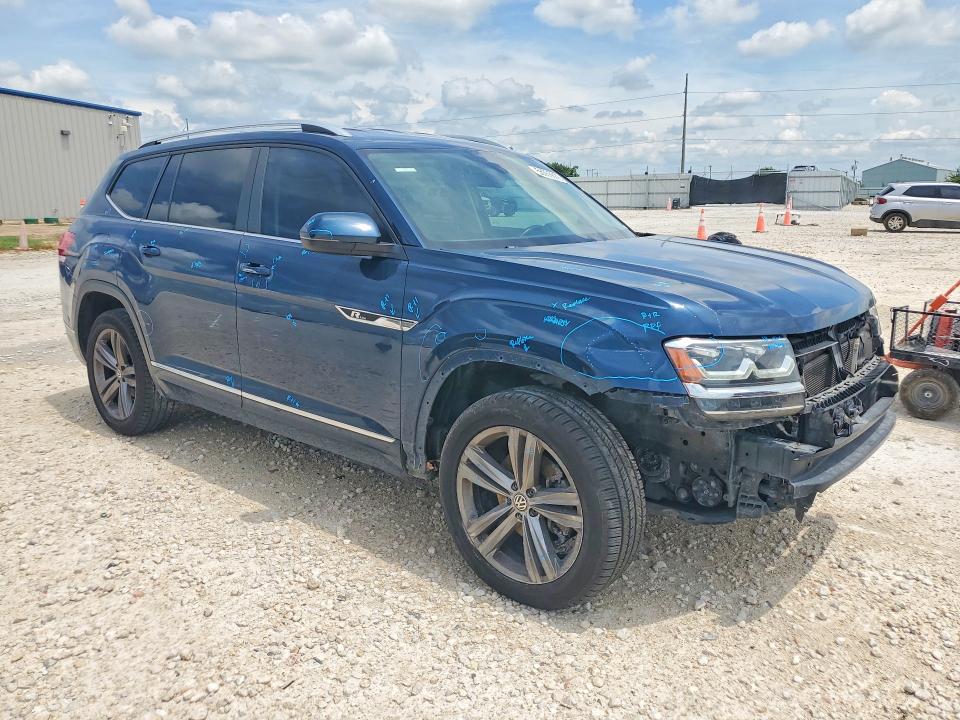 55066586 :رقم المزاد ، 1V2FR2CA0JC575424 vin ، 2018 Volkswagen Atlas مزاد بيع