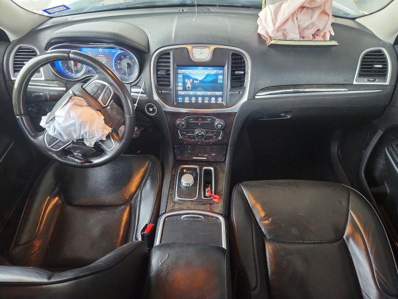 55435716 :رقم المزاد ، 2C3CCAKG0LH124570 vin ، 2020 Chrysler 300 مزاد بيع
