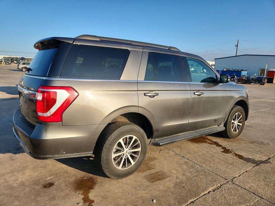 2019 Ford Expedition მანქანა იყიდება აუქციონზე, vin: 1FMJU1HT8KEA87449, აუქციონის ნომერი: 57230366
