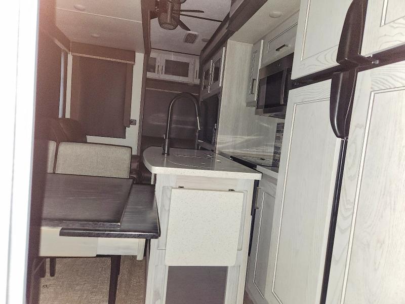 Продажа на аукционе авто 2021 Keystone Montana, vin: 4YDF38420MA743928, номер лота: 58190116