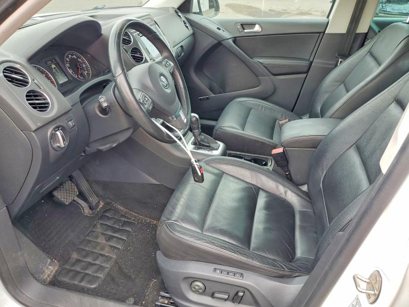 Продажа на аукционе авто 2016 Volkswagen Tiguan, vin: WVGAV7AX1GW610972, номер лота: 56869536