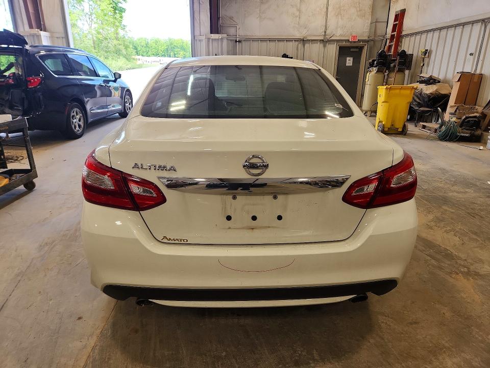 2017 Nissan Altima მანქანა იყიდება აუქციონზე, vin: 1N4AL3APXHC480993, აუქციონის ნომერი: 55735306
