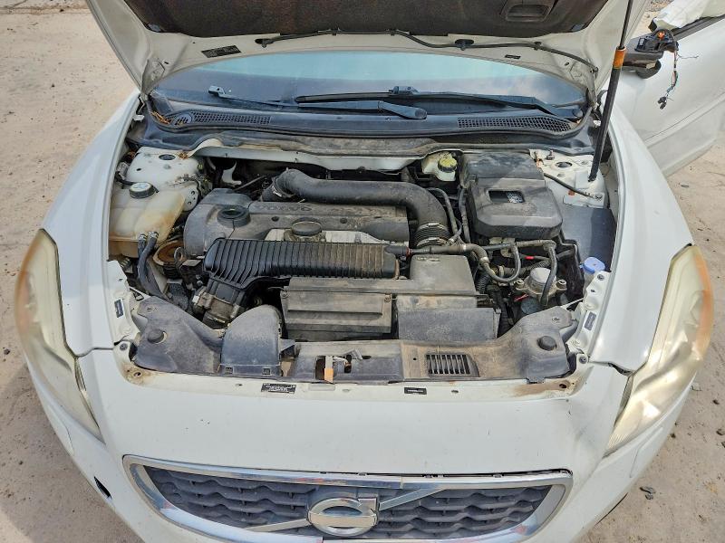 58292346 :رقم المزاد ، YV1672MC5DJ137063 vin ، 2013 Volvo C70 مزاد بيع