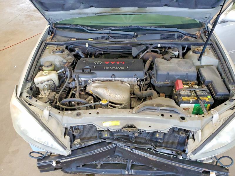 57215976 :رقم المزاد ، 4T1BE32K82U076907 vin ، 2002 Toyota Camry مزاد بيع