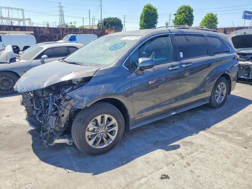 Продажа на аукционе авто 2025 Toyota Seinna, vin: 5TDJRKEC4SS261334, номер лота: 56545206