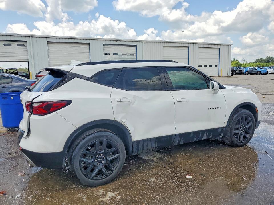 58570576 :رقم المزاد ، 3GNKBBRA5KS680071 vin ، 2019 Chevrolet Blazer مزاد بيع
