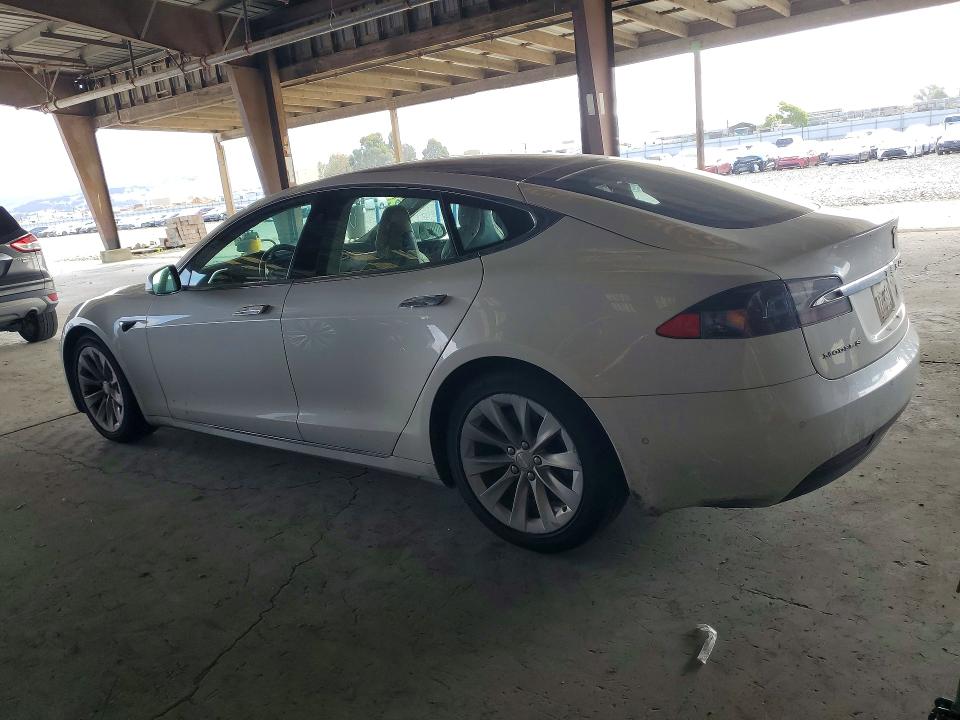 Продажа на аукционе авто 2017 Tesla Model S, vin: 5YJSA1E2XHF190585, номер лота: 55470216