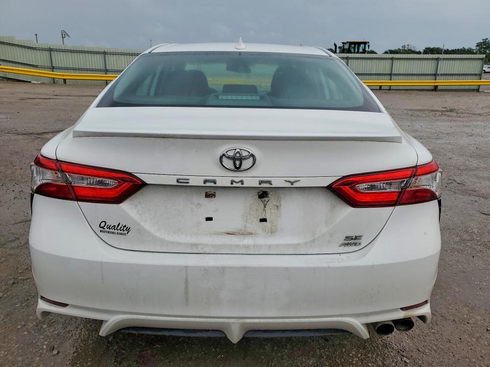 2020 Toyota Camry მანქანა იყიდება აუქციონზე, vin: 4T1G11BK7LU010565, აუქციონის ნომერი: 58524576