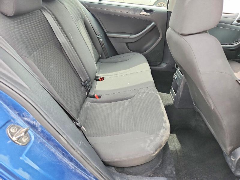 Продажа на аукционе авто 2015 Volkswagen Jetta, vin: 3VW2K7AJ7FM251717, номер лота: 58607446