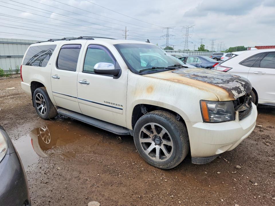 Продажа на аукционе авто 2014 Chevrolet Suburban, vin: 1GNSKKE74ER166620, номер лота: 56318966