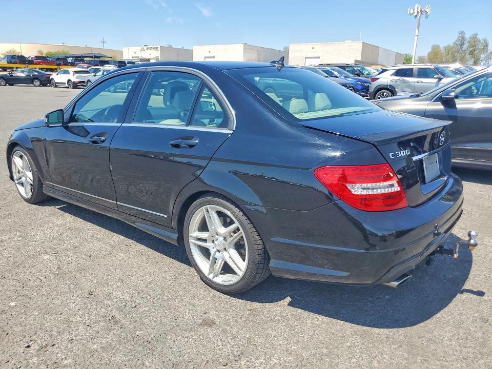 58049496 :رقم المزاد ، WDDGF8AB3EA920692 vin ، 2014 Mercedes-benz C مزاد بيع