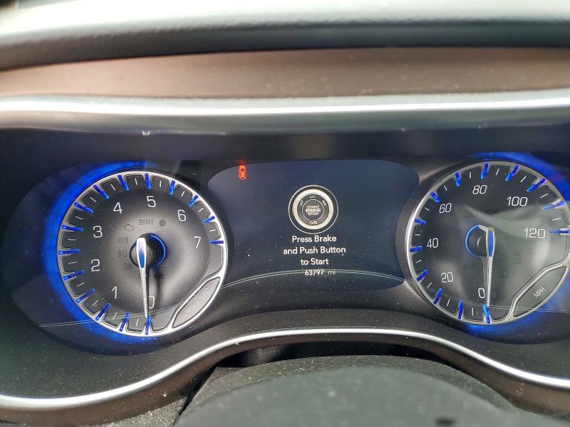 56484456 :رقم المزاد ، 2C4RC1EG2JR194533 vin ، 2018 Chrysler Pacifica مزاد بيع