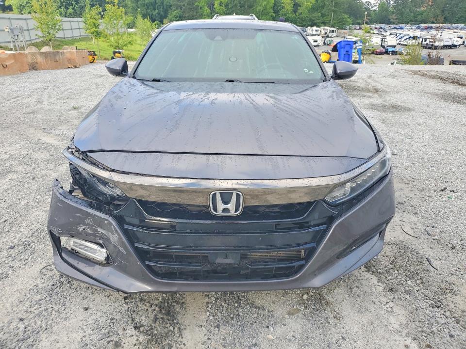 Продажа на аукционе авто 2018 Honda Accord, vin: 1HGCV2F36JA048854, номер лота: 57508596