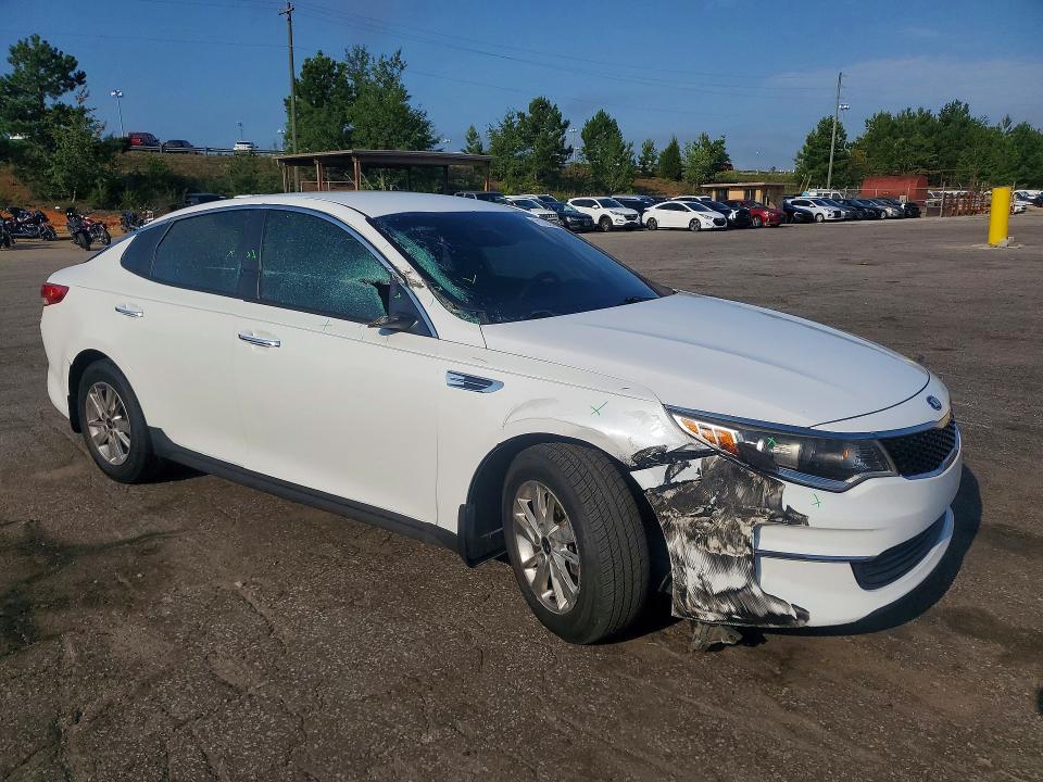 2017 Kia Optima მანქანა იყიდება აუქციონზე, vin: 5XXGT4L39HG178017, აუქციონის ნომერი: 58762266