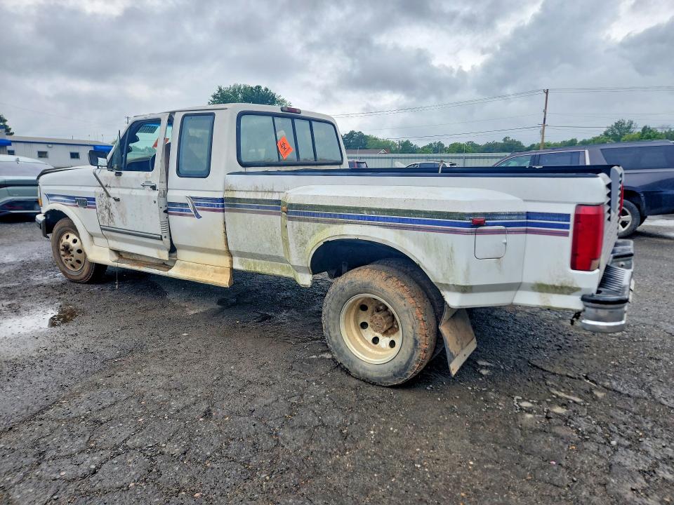 1997 Ford F350 მანქანა იყიდება აუქციონზე, vin: 1FTJX35F2VEC61736, აუქციონის ნომერი: 52474316