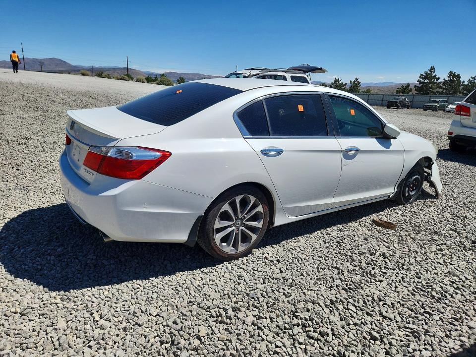 58911576 :رقم المزاد ، 1HGCR2F53FA264819 vin ، 2015 Honda Accord مزاد بيع