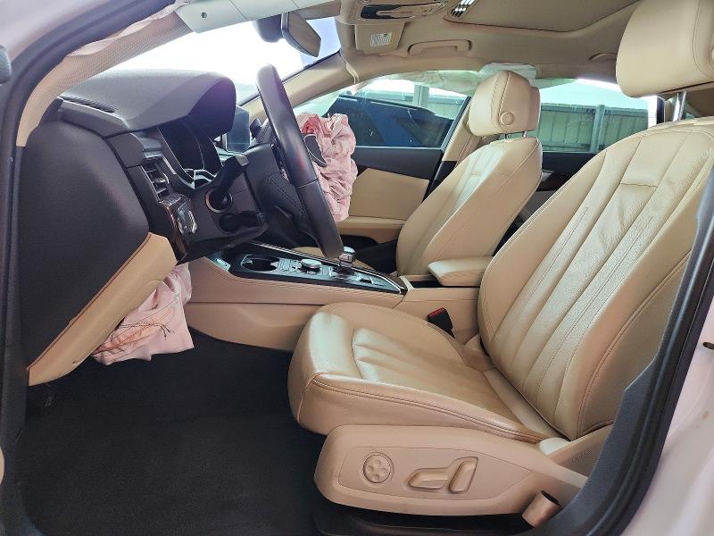 2019 Audi A4 მანქანა იყიდება აუქციონზე, vin: WAUHMAF48KA014584, აუქციონის ნომერი: 55332206