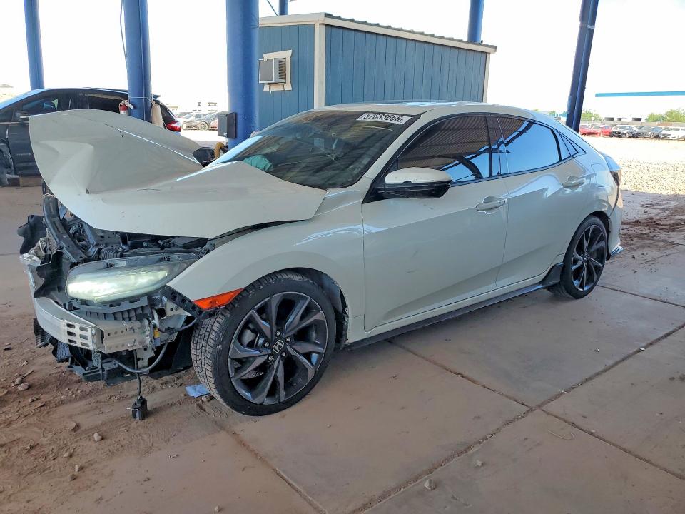 Auction sale of the 2018 Honda Civic, vin: SHHFK7H9XJU416249, lot number: 57633666